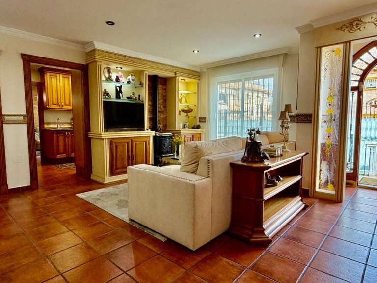 Villa for Sale in Orihuela Costa, Alicante 5