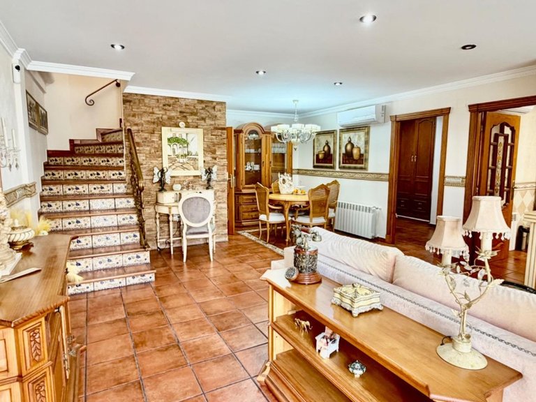Villa for Sale in Orihuela Costa, Alicante 9
