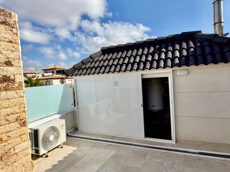 Villa for Sale in Orihuela Costa, Alicante 34
