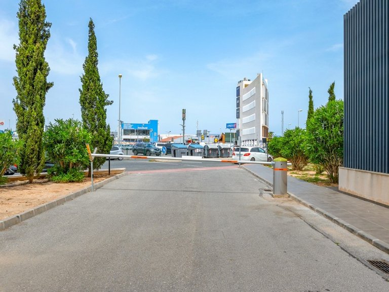 Apartment for Sale in Orihuela Costa, Alicante 22