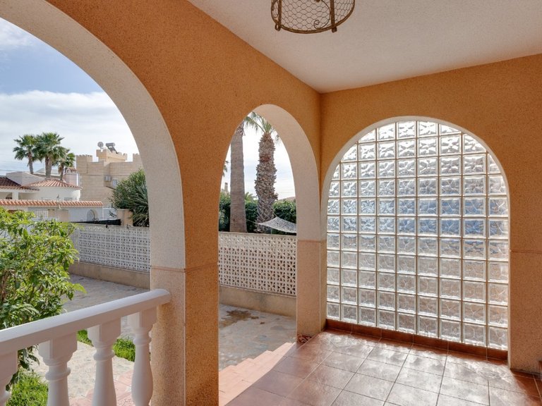 Villa for Sale in Torrevieja, Alicante 10