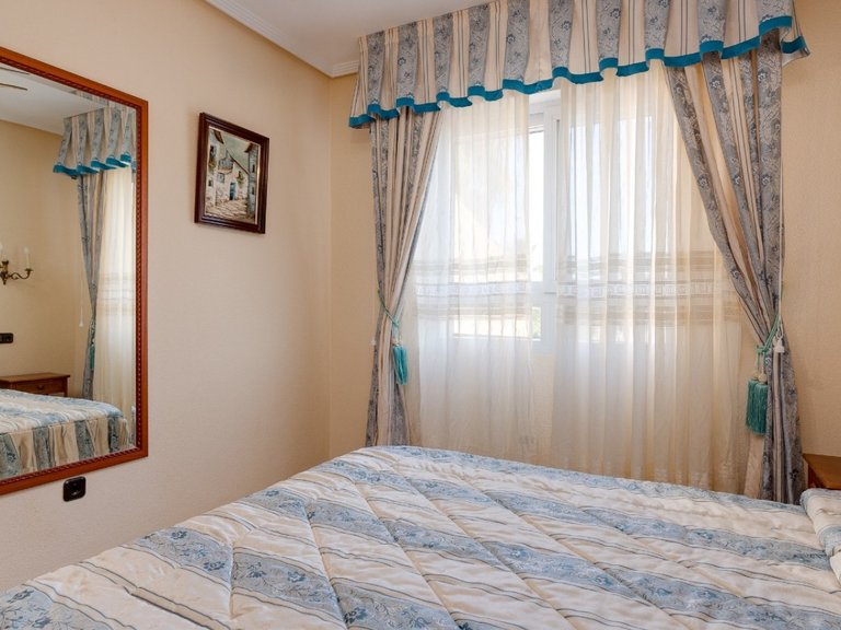 Villa for Sale in Torrevieja, Alicante 34