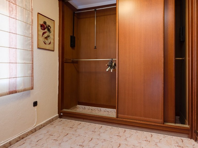Villa for Sale in Torrevieja, Alicante 42