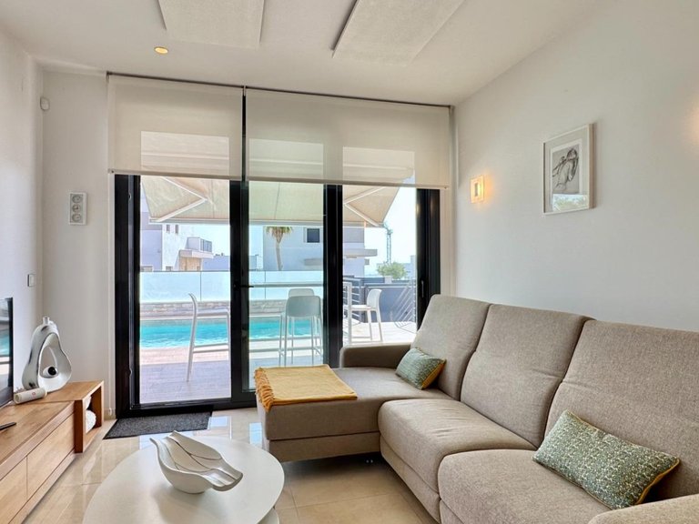 Villa for Sale in San Miguel De Salinas, Alicante 20