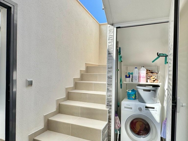 Villa for Sale in San Miguel De Salinas, Alicante 29