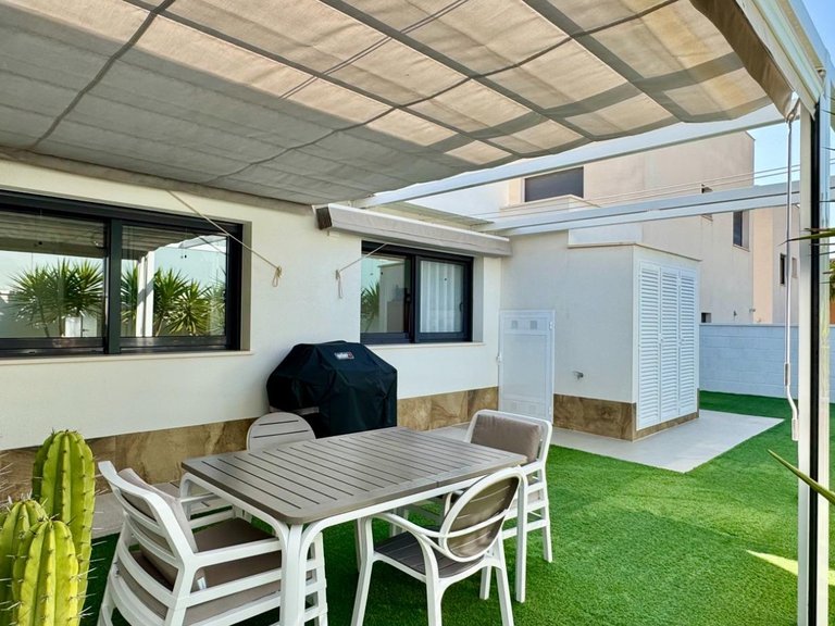 Villa for Sale in San Miguel De Salinas, Alicante 31
