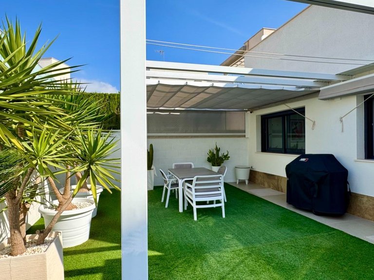 Villa for Sale in San Miguel De Salinas, Alicante 33