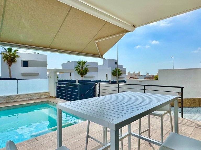 Villa for Sale in San Miguel De Salinas, Alicante 50