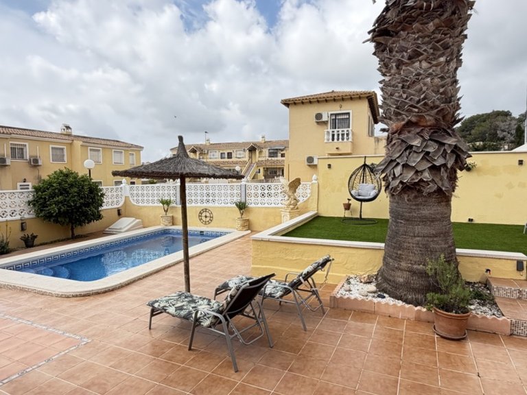 Villa for Sale in Orihuela Costa, Alicante 19