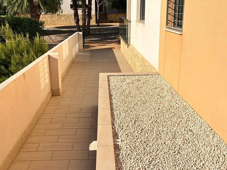 Apartment for Sale in Orihuela Costa, Alicante 36