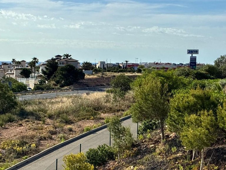 Apartment for Sale in Orihuela Costa, Alicante 44