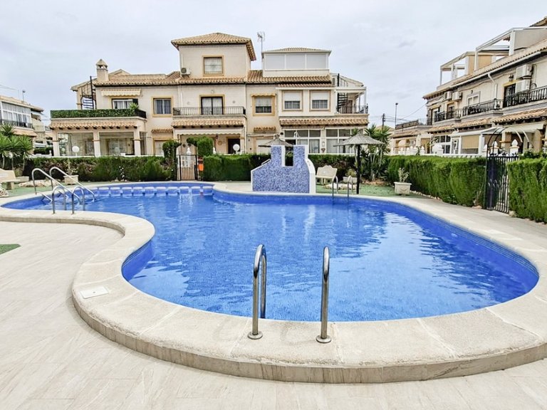 Villa for Sale in Orihuela Costa, Alicante 1