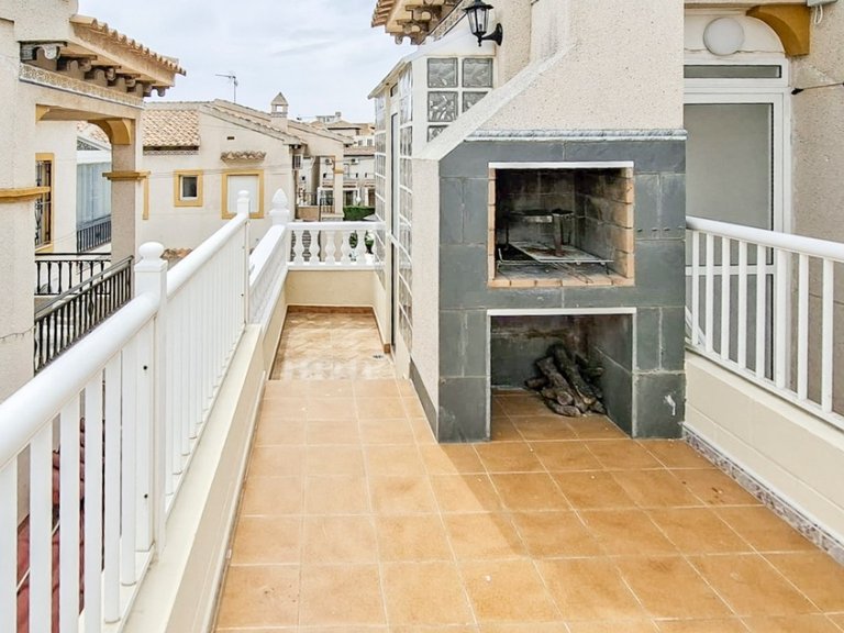 Villa for Sale in Orihuela Costa, Alicante 18