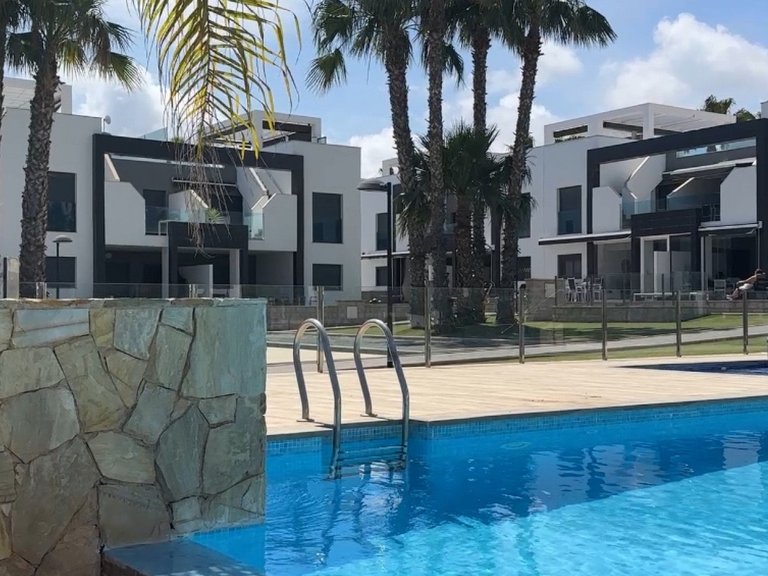 Villa for Sale in Orihuela Costa, Alicante 1