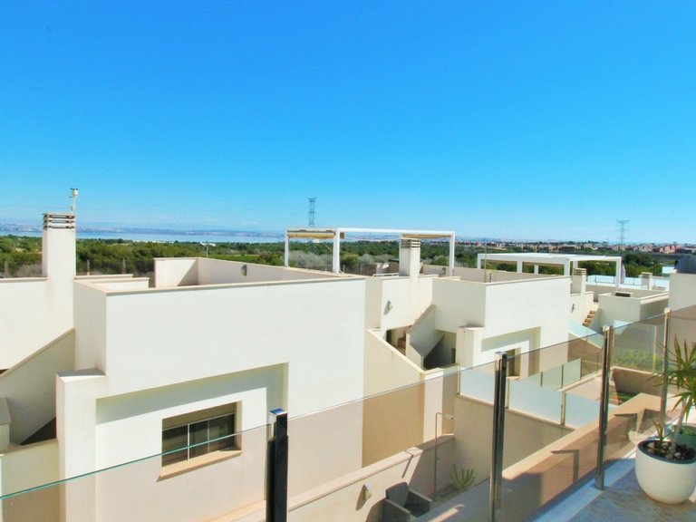 Villa for Sale in Orihuela Costa, Alicante 13