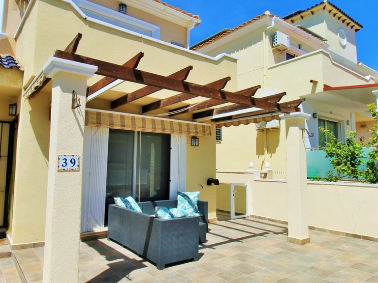 Town House for Sale in Orihuela Costa, Alicante 1