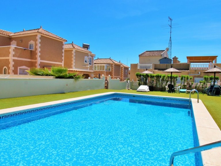 Town House for Sale in Orihuela Costa, Alicante 2