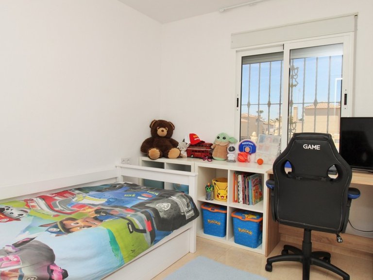 Town House for Sale in Orihuela Costa, Alicante 21
