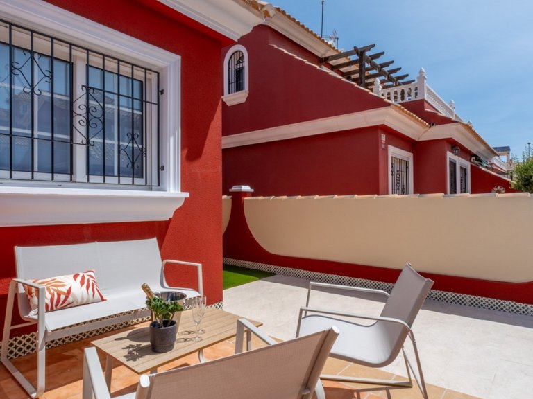 Villa for Sale in Costa Blanca Orihuela Costa, Alicante 10