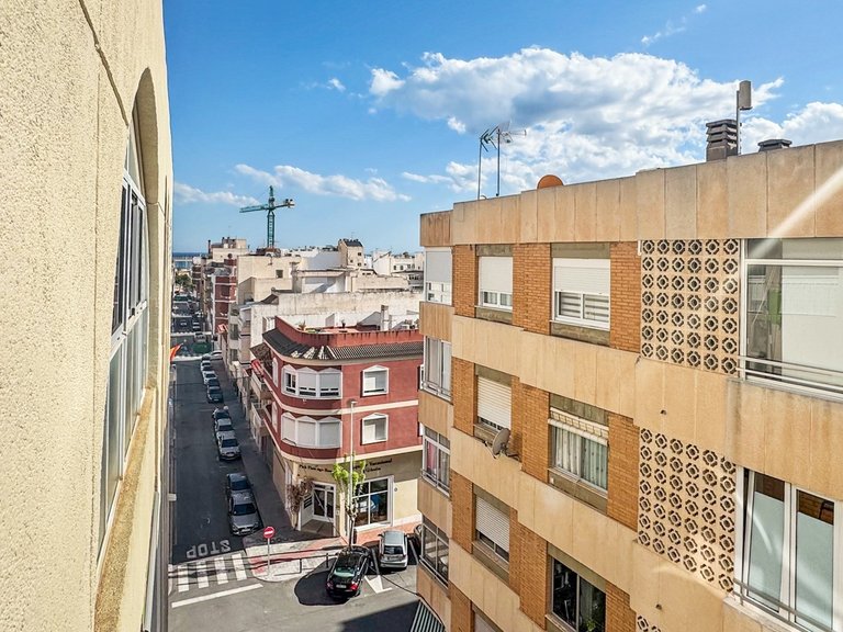 Apartment for Sale in Torrevieja, Alicante 19