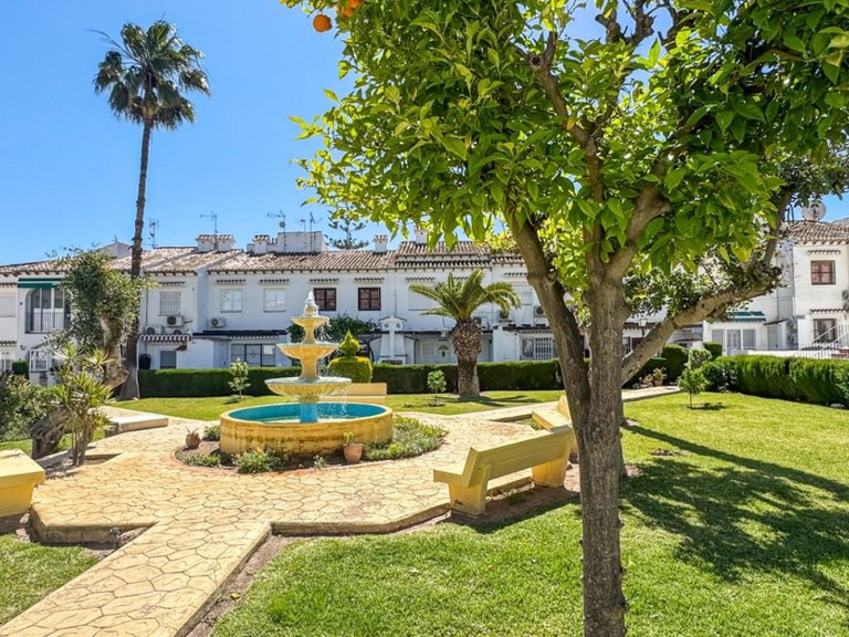 Villa for Sale in Torrevieja, Alicante 22