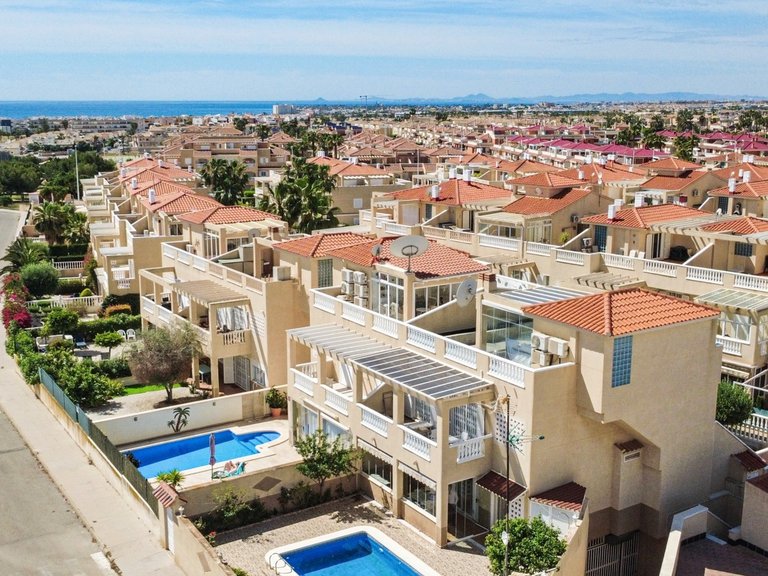 Apartment for Sale in Costa Blanca Orihuela Costa, Alicante 6