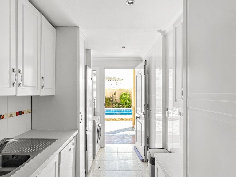 Apartment for Sale in Costa Blanca Orihuela Costa, Alicante 14