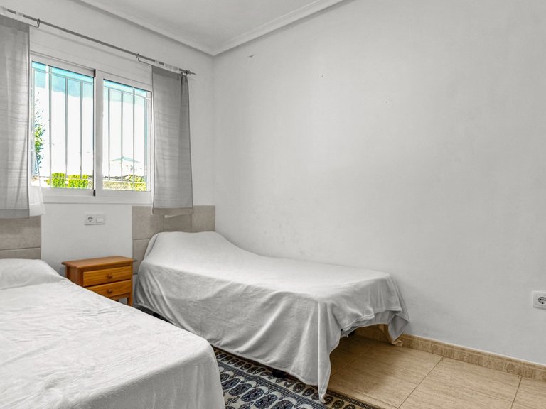 Apartment for Sale in Costa Blanca Orihuela Costa, Alicante 27