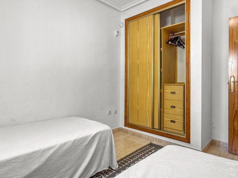 Apartment for Sale in Costa Blanca Orihuela Costa, Alicante 28