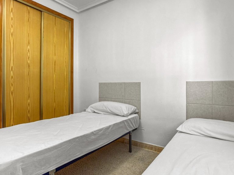 Apartment for Sale in Costa Blanca Orihuela Costa, Alicante 12