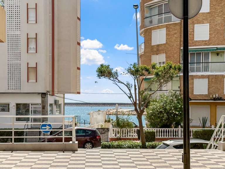 Apartment for Sale in Torrevieja, Alicante 15