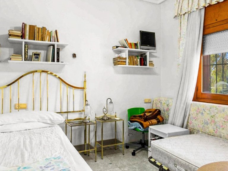 Villa for Sale in Costa Blanca Torrevieja, Alicante 15