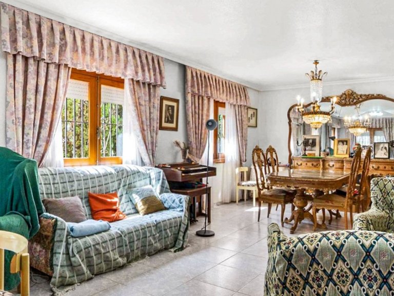 Villa for Sale in Costa Blanca Torrevieja, Alicante 7