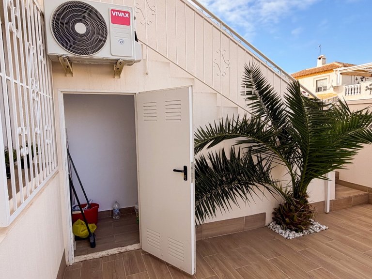 Villa for Sale in Torrevieja, Alicante 21