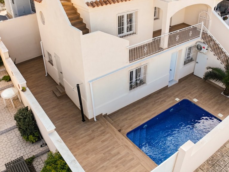 Villa for Sale in Torrevieja, Alicante 23