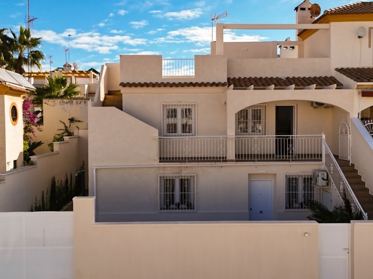 Villa for Sale in Torrevieja, Alicante 27
