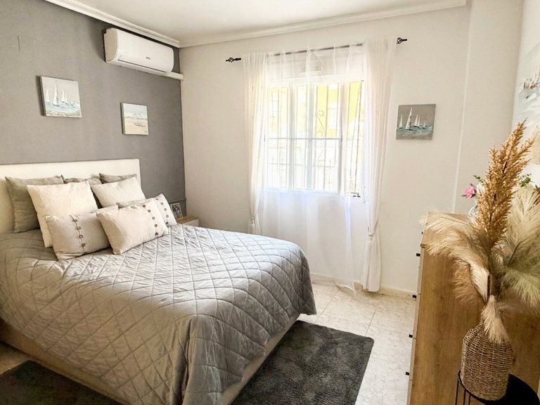 Villa for Sale in San Miguel De Salinas, Alicante 5