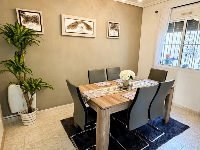 Villa for Sale in San Miguel De Salinas, Alicante 7