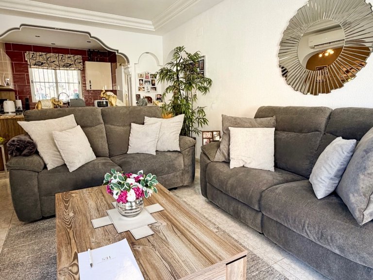 Villa for Sale in San Miguel De Salinas, Alicante 11