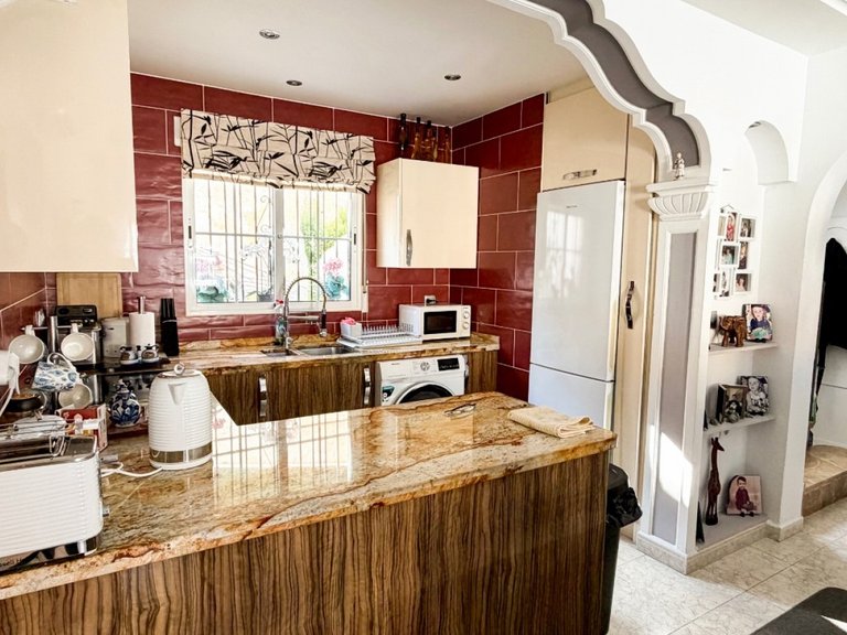 Villa for Sale in San Miguel De Salinas, Alicante 12