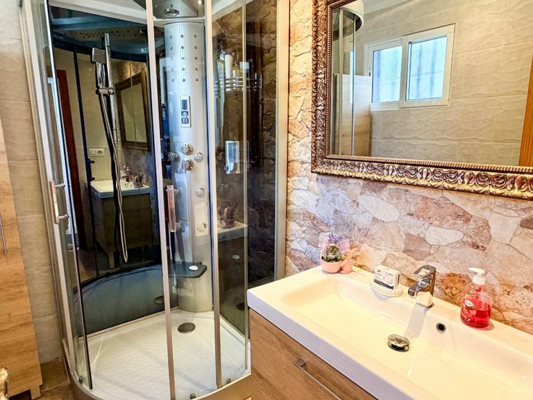 Villa for Sale in San Miguel De Salinas, Alicante 20