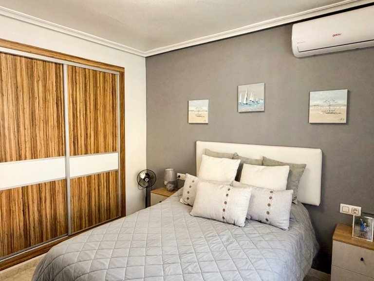 Villa for Sale in San Miguel De Salinas, Alicante 22