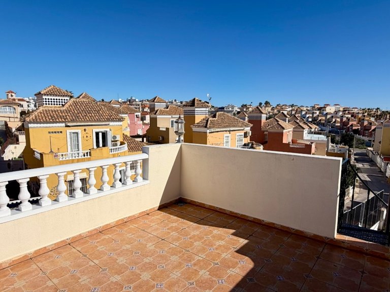 Villa for Sale in San Miguel De Salinas, Alicante 23
