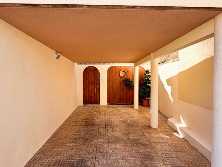 Villa for Sale in San Miguel De Salinas, Alicante 28