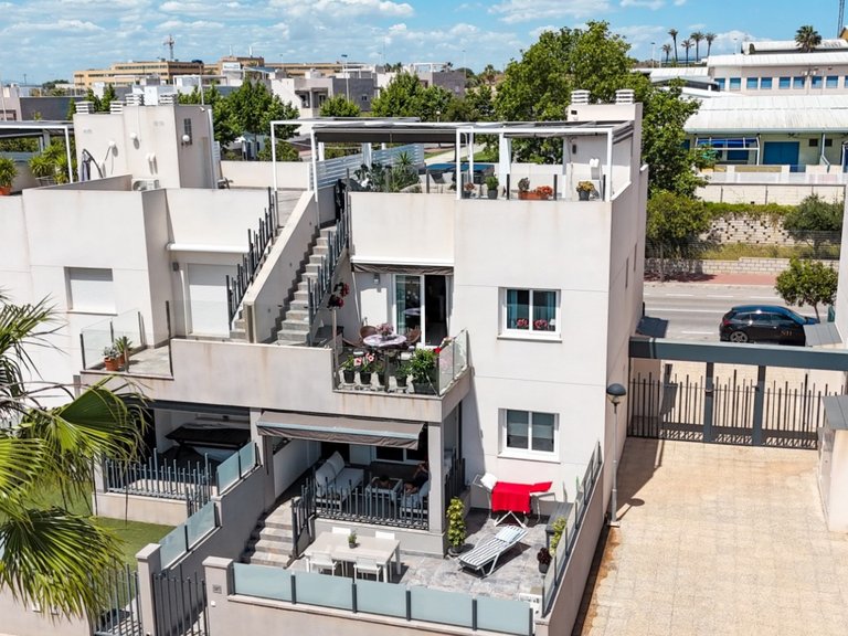 Apartment for Sale in Torrevieja, Alicante 1
