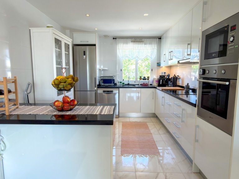 Apartment for Sale in Torrevieja, Alicante 9