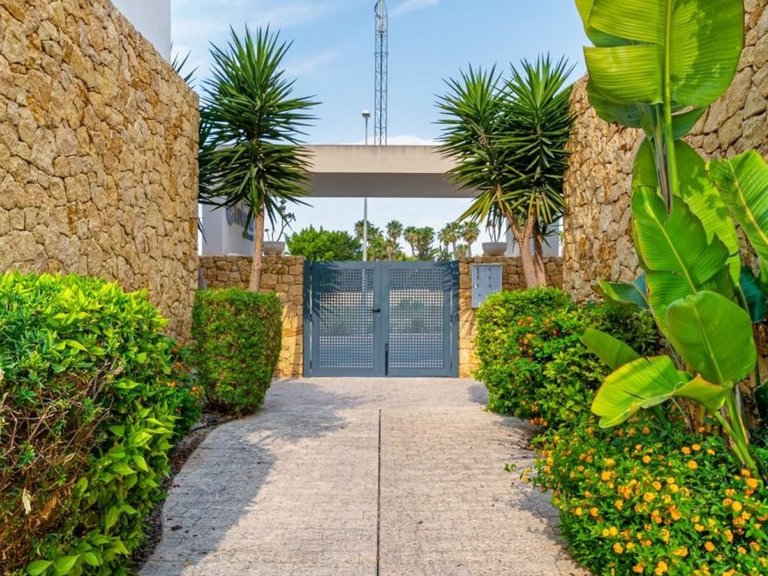 Villa for Sale in Ciudad Quesada, Alicante 32