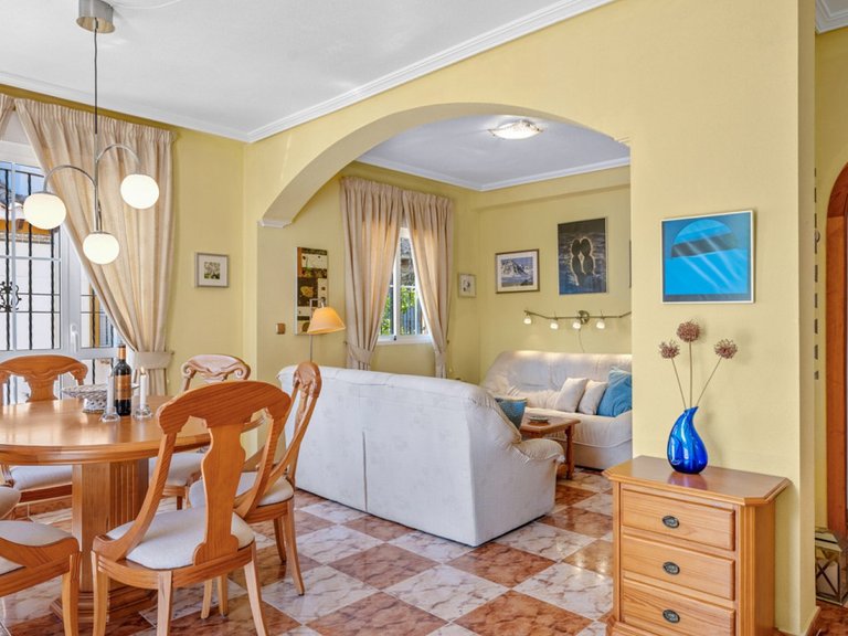 Town House for Sale in Orihuela Costa, Alicante 2