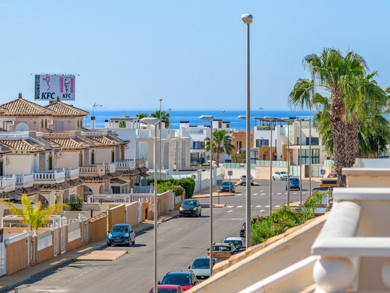 Town House for Sale in Orihuela Costa, Alicante 27