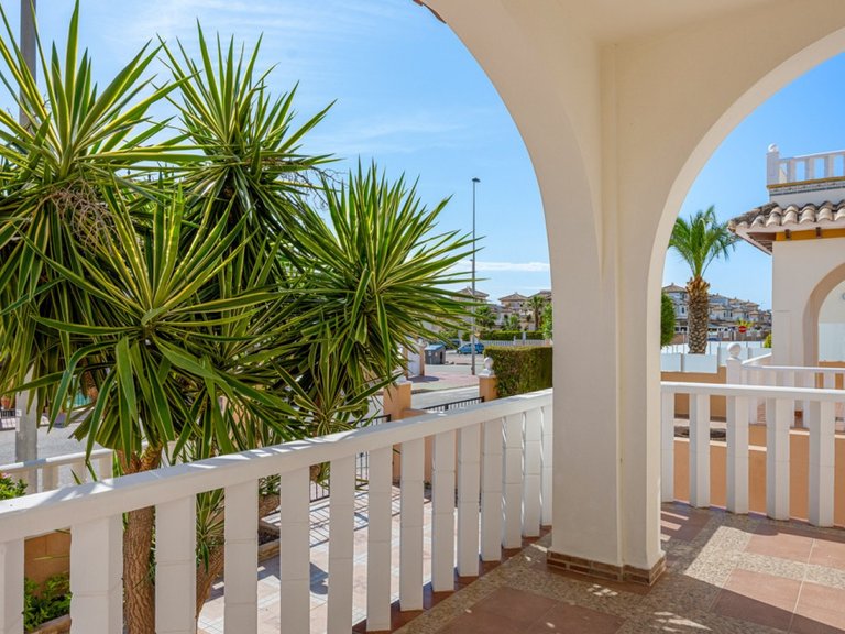 Town House for Sale in Orihuela Costa, Alicante 29